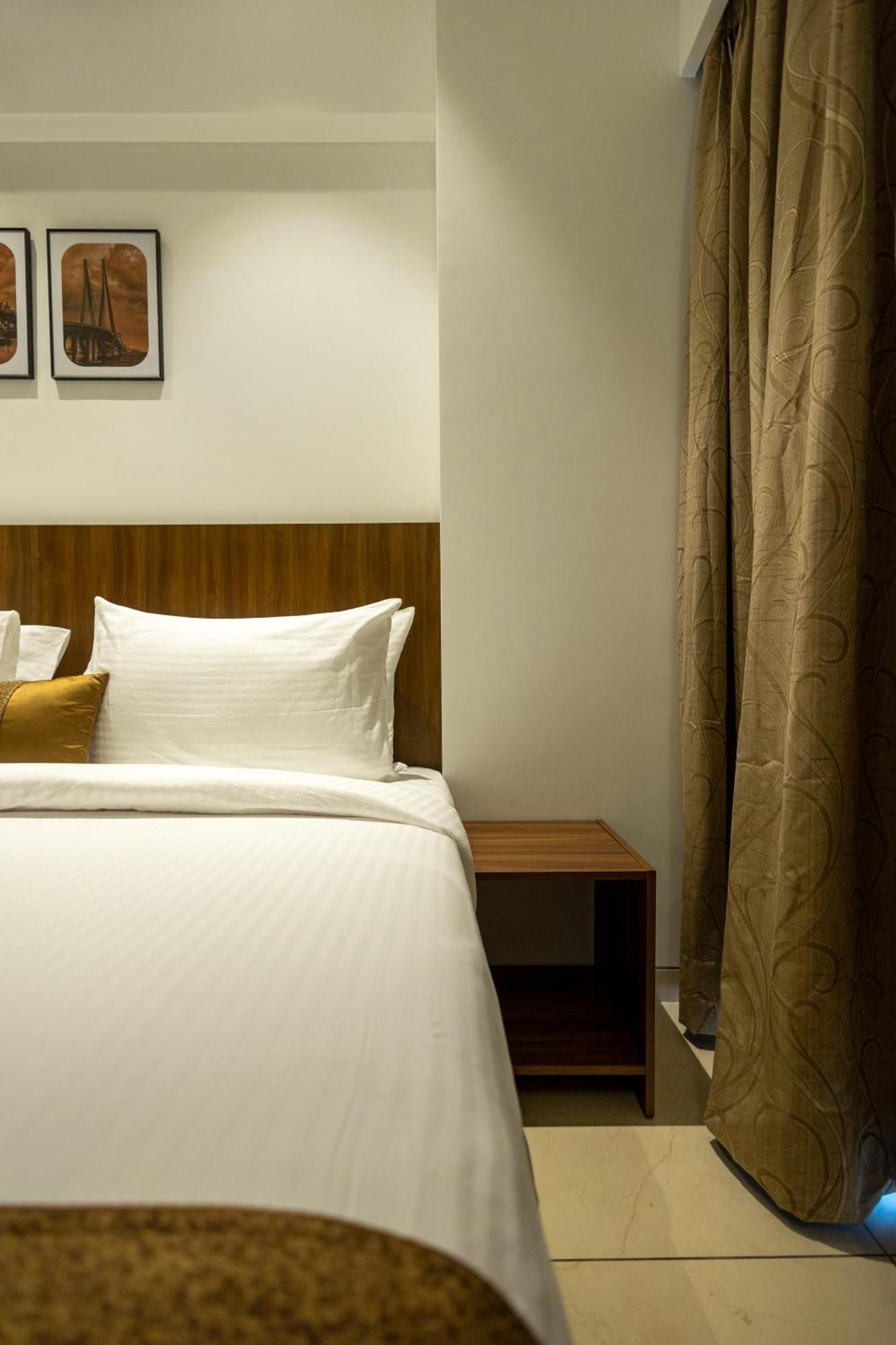 Freesia Residency By Express Inn - Navi Mumbai Exterior foto